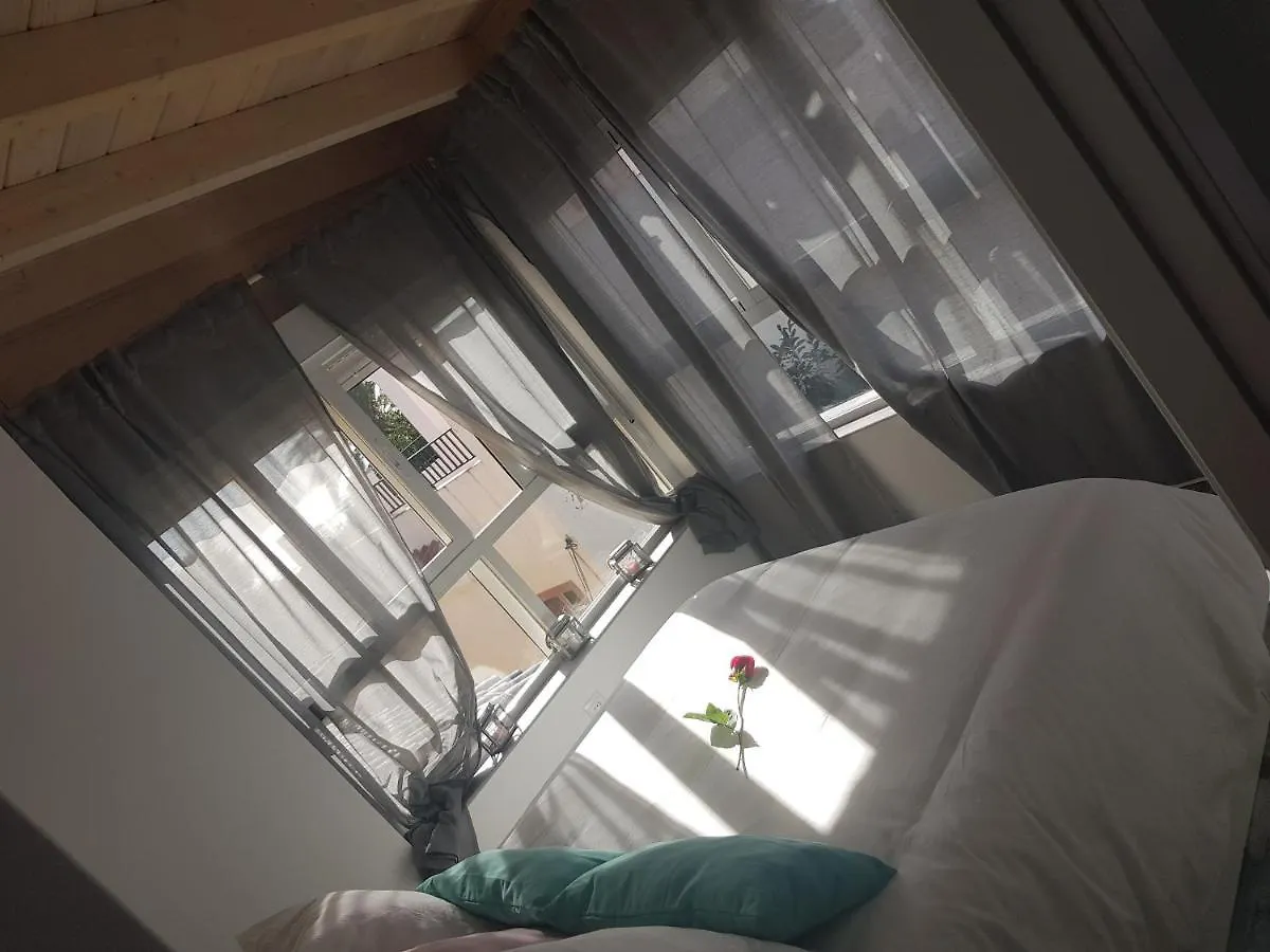 Apt 5 - Apartamento En La Playa De El Palo 말라가 아파트