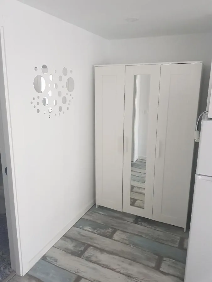 Apt 5 - Apartamento En La Playa De El Palo Málaga 0*,