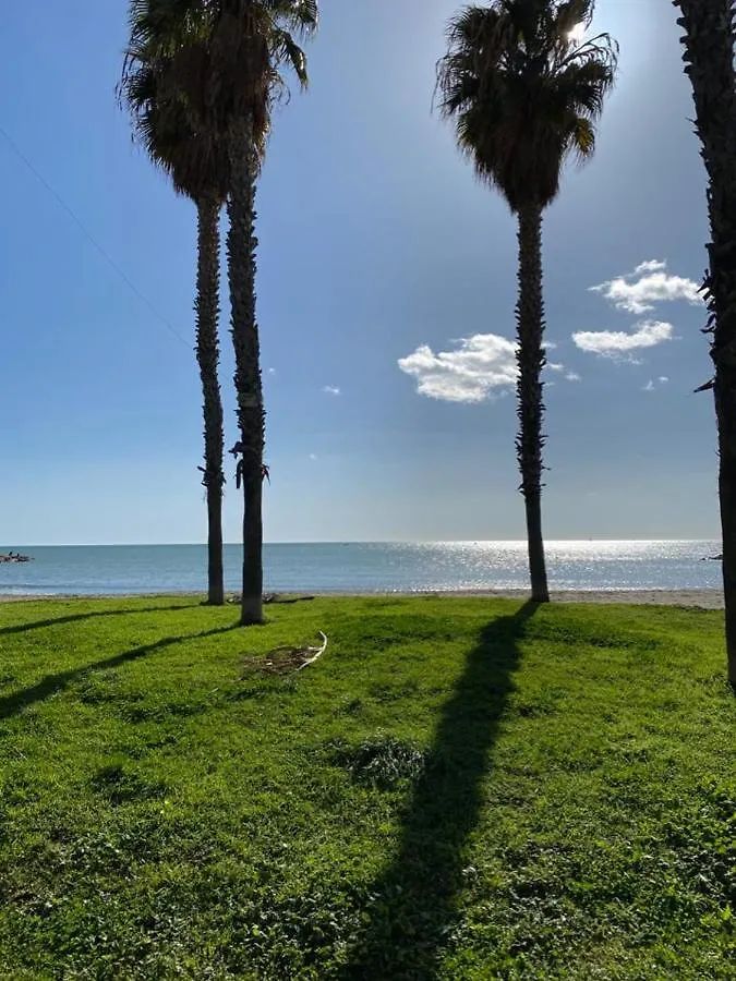 Apt 5 - Apartamento En La Playa De El Palo Málaga